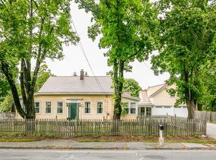 450 Oakhill Ave, Attleboro, MA 02703