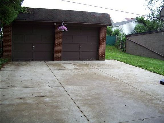 4th image of 5415 Warwick Dr
