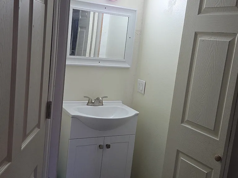 11907 E Yale Ave — Photo 6
