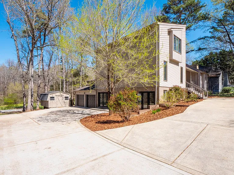 3917 Singletree Rd — Photo 7