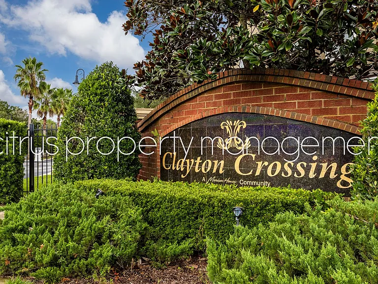 5260 Hidden Cypress Ln — Photo 1