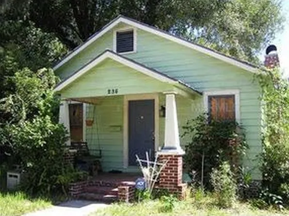 235 N Adelle Ave, Deland, FL 32720