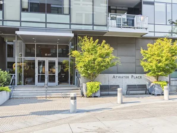 841 SW Gaines St Unit 2204, Portland, OR 97239
