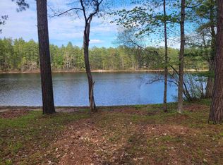 4 Cove Rd, Center Ossipee, NH 03814