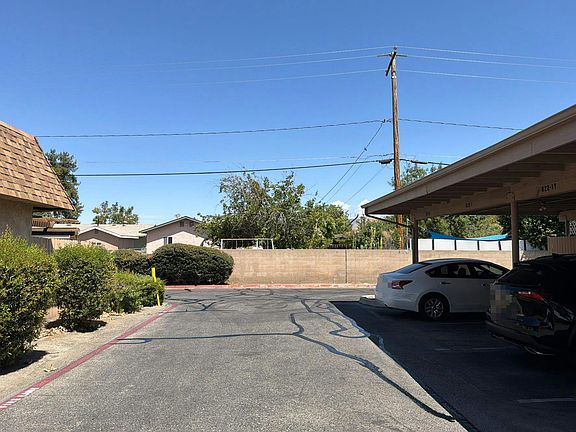 5th image of 616 S Santa Fe St APT 8