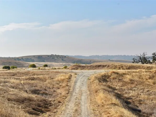 2490 Maverick Way, Paso Robles, CA 93446