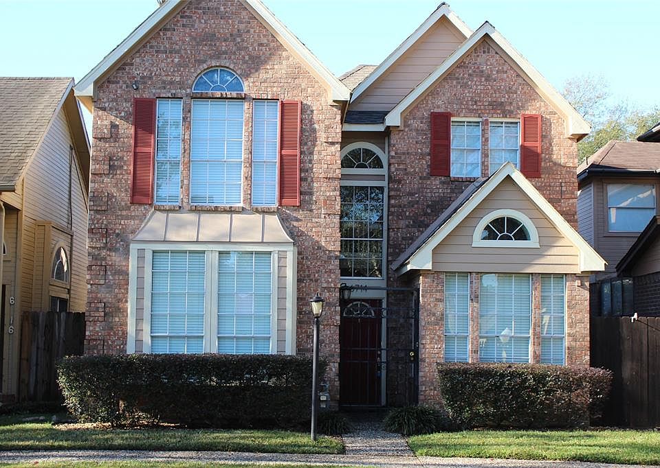 1st image of 6714 Queensclub Dr