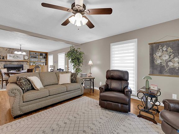 4th image of 2304 Dean Rd NE