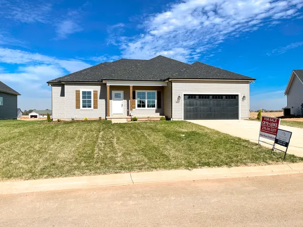 The Crestwood Plan, Lexington Place