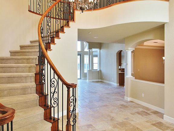 2nd image of 3460 Monteverde Dr