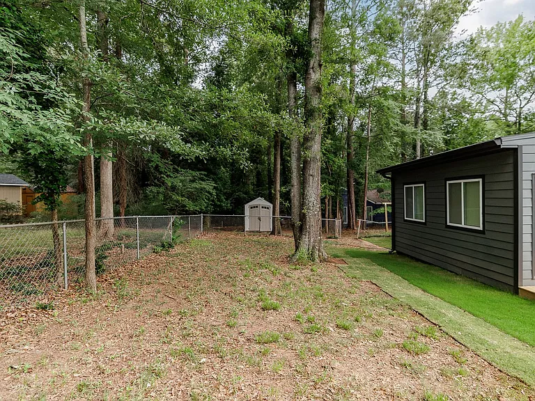 315 Ansley Dr — Photo 33