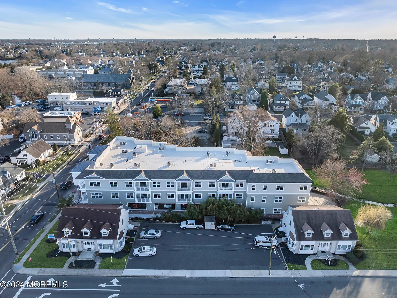 2 bed, $3,950 — Photo 2