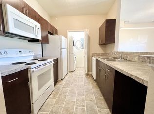 1714 Avenue K #3B, Dodge City, KS 67801