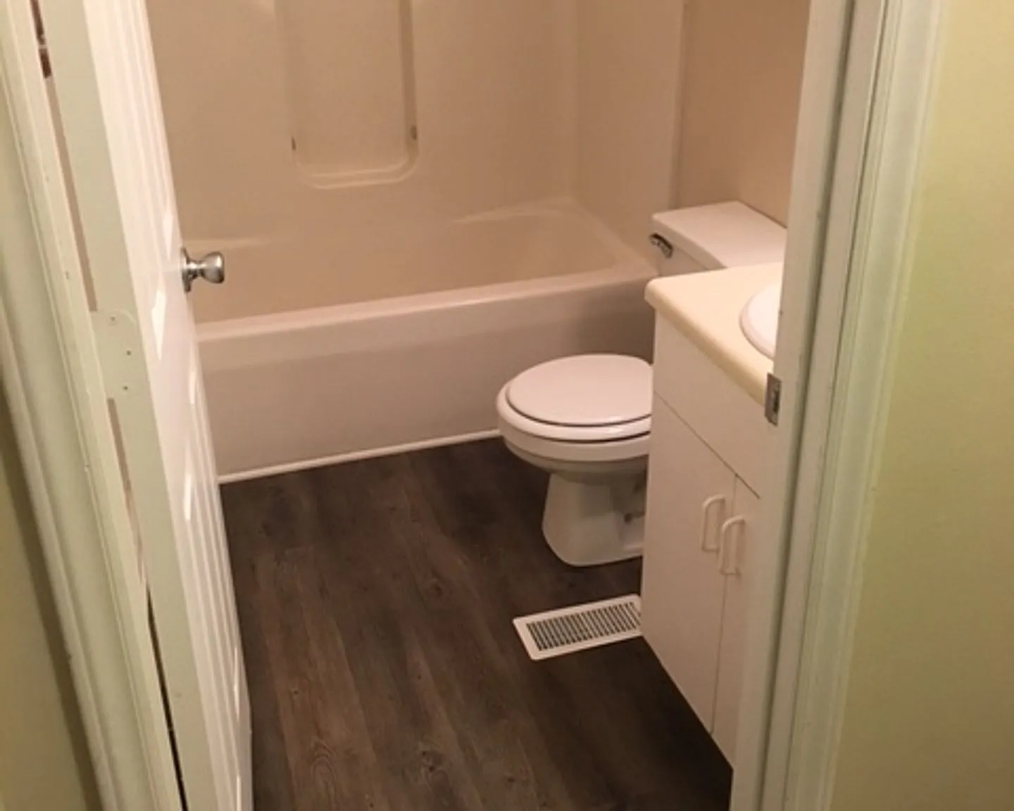 Maple Creek Townhomes — Photo 4