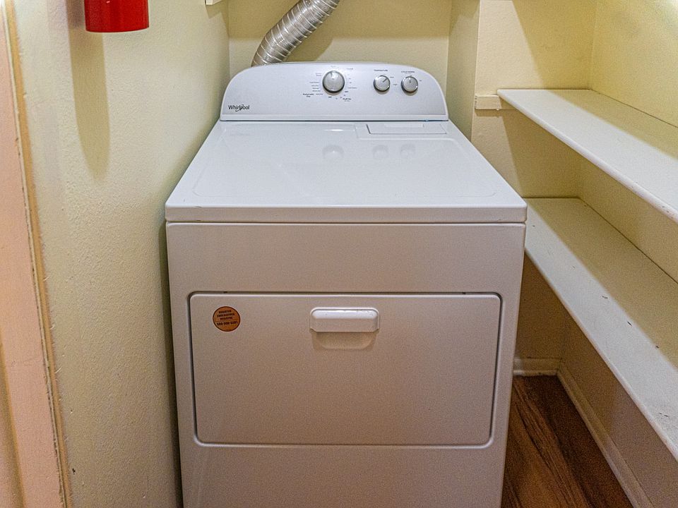 Unit Photo