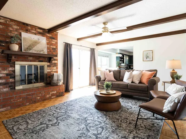 1220 Sims Ave, Edmond, OK 73013