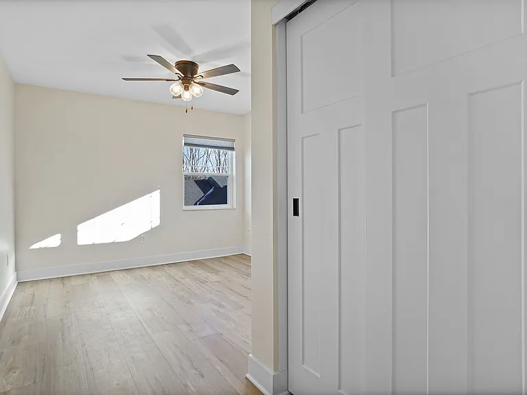 113 Eiche Dr — Photo 6