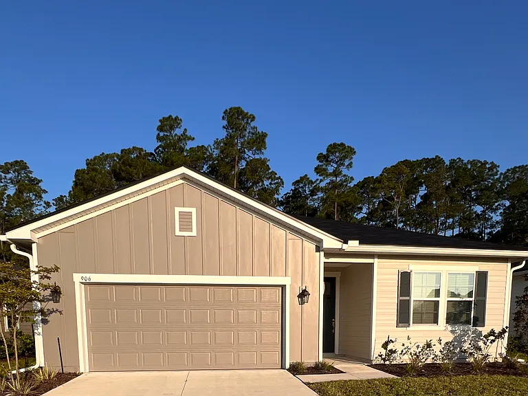 906 Lightsey Crossing Ln — Photo 1