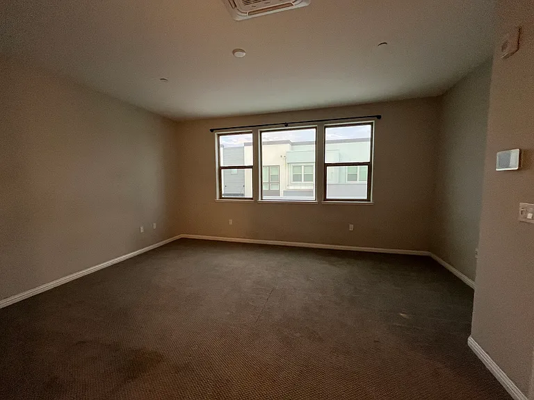 6812 Steel Ct — Photo 23
