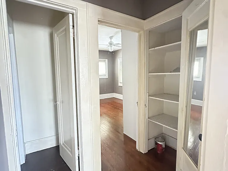 1411B E Central Blvd — Photo 10