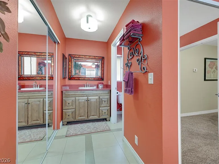 3225 Mountain Spring Rd — Photo 22