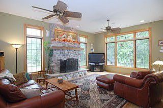 5th image of 720 Birch Hollow Dr