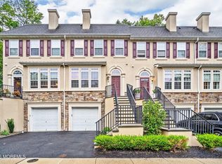 39 W Aspen Way, Aberdeen, NJ 07747