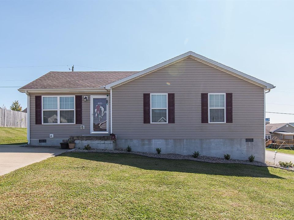 1st image of 845 Thorn Trace Dr