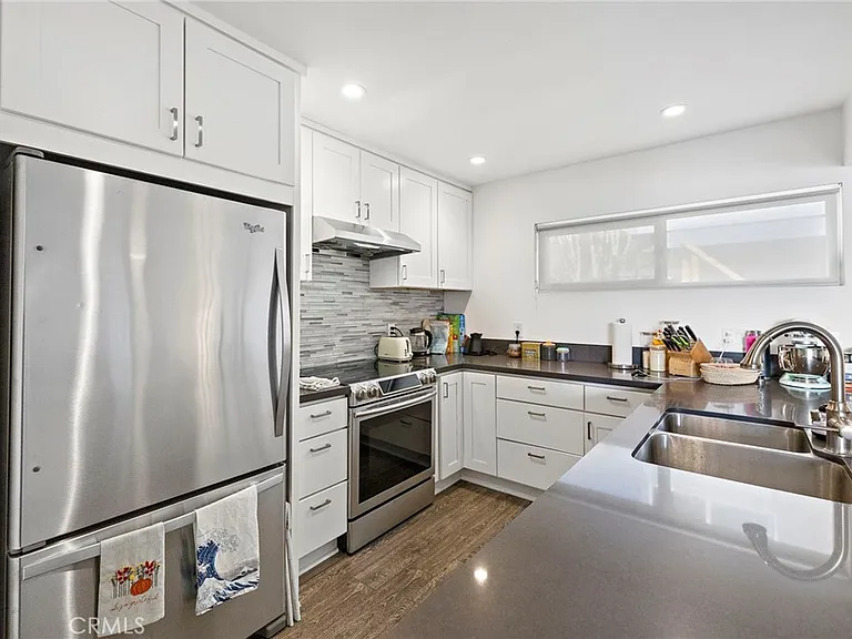 289 San Joaquin St — Photo 8