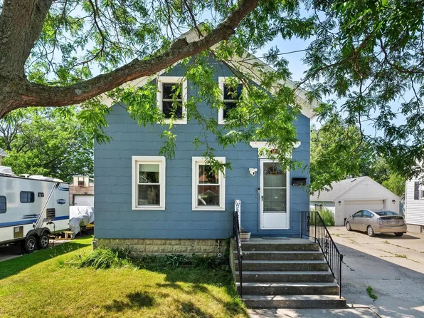 1013 20th STREET, Two Rivers, WI 54241