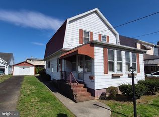 111 Taylor St, Bristol, PA