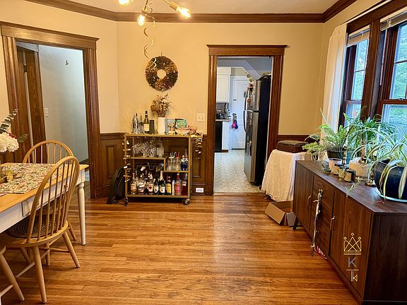 4th image of 37 Brington Rd #1