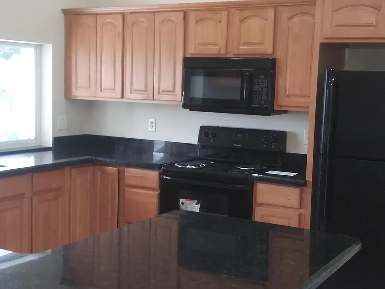 1362 SW Leisure Ln — Photo 12
