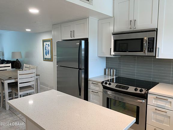 3rd image of 1510 Ocean Shore Blvd #4090