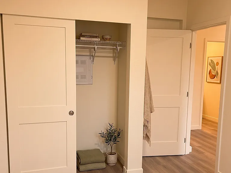 Minor Tower Apartments - Located in Eastlake — Photo 136