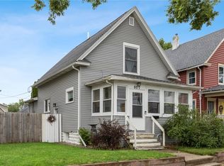 807 4th St SW, Cedar Rapids, IA 52404