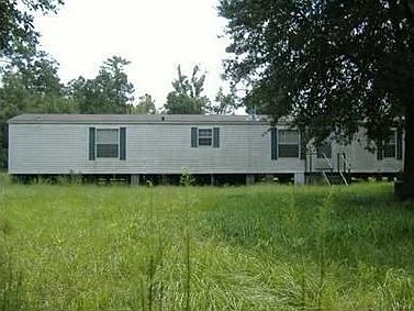 2nd image of 26170 Richoux Rd