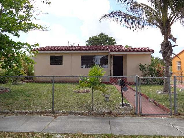 1st image of 1310 NW 129th St