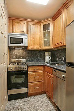 4th image of 435 E 65th Street 3b #3B
