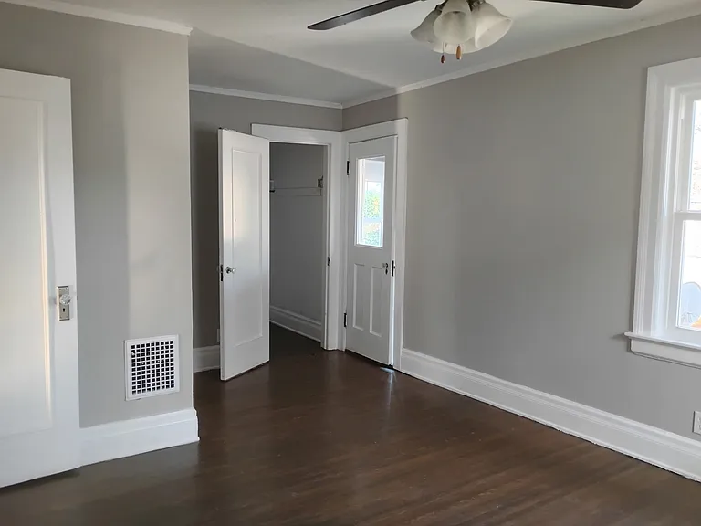 929 Culver Rd #927 — Photo 11
