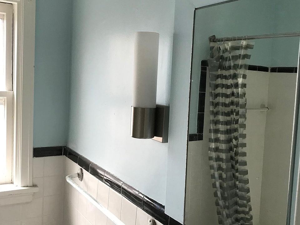 1st image of 226 Linwood Ave #8