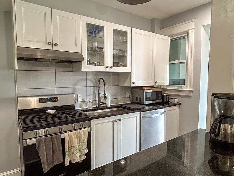 1226 Jefferson St NW — Photo 4