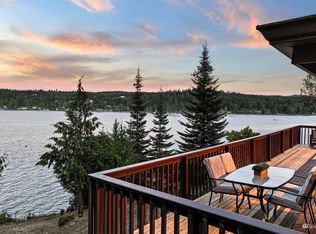 9442 Misery Point Rd NW, Seabeck, WA 98380