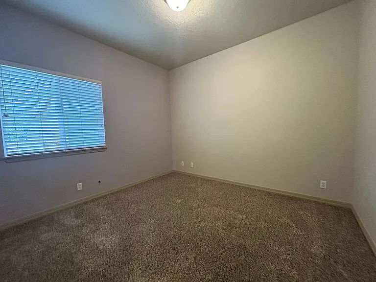 10485 N Bridle Way — Photo 38