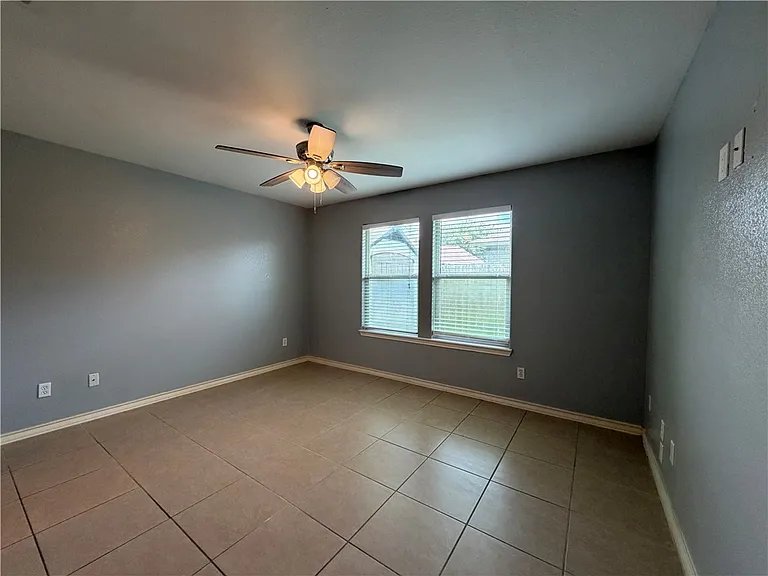 6629 Kodiak Dr — Photo 19