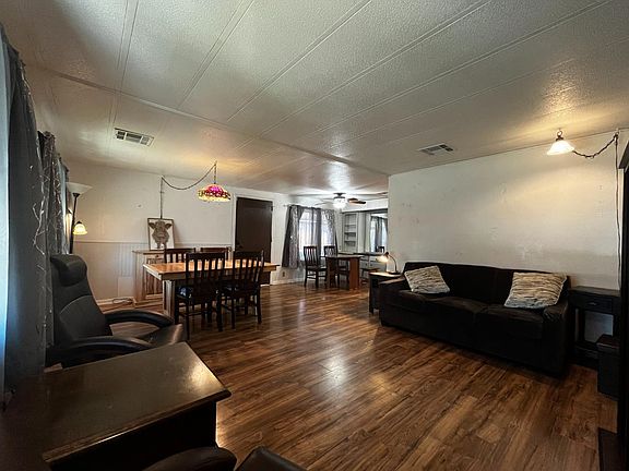 3rd image of 605 Pringle Ave #35