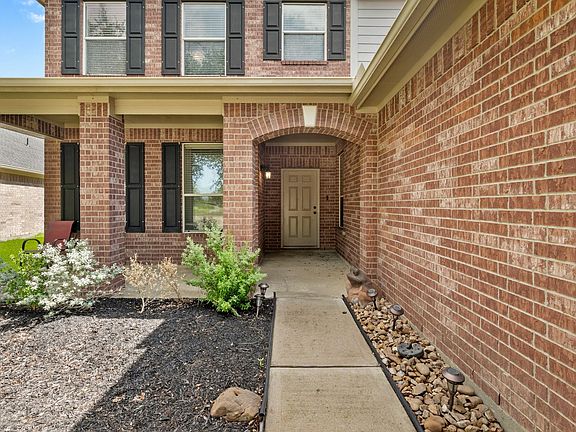 5th image of 22518 Holbrook Springs Ct