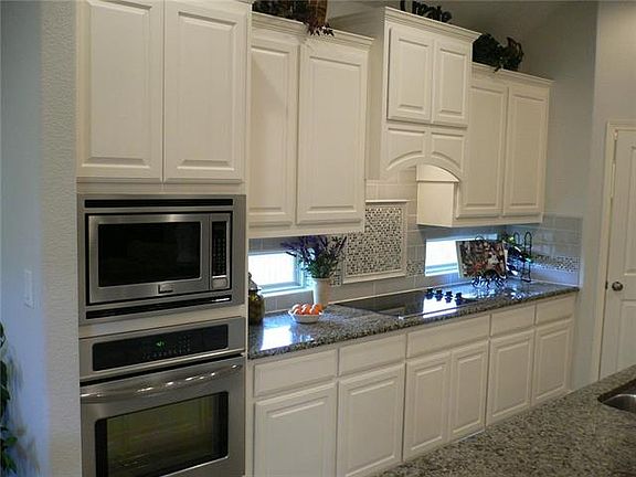5th image of 5245 Woodglen Ln