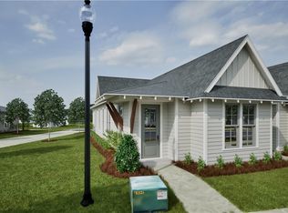 30 Summer St, Opelika, AL 36804