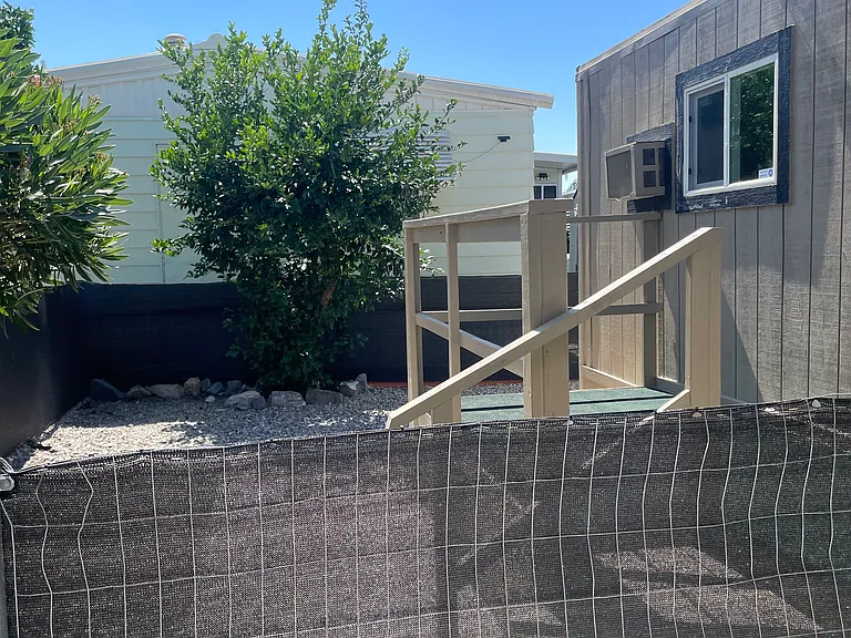 260 N Lyon Ave #95 — Photo 13